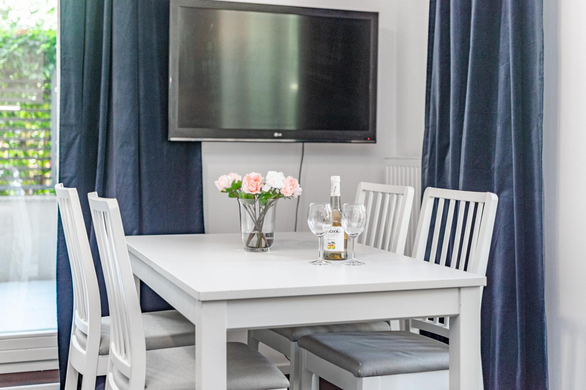 Apartamenty Piekna 28A By Your Freedom 바르샤바 외부 사진