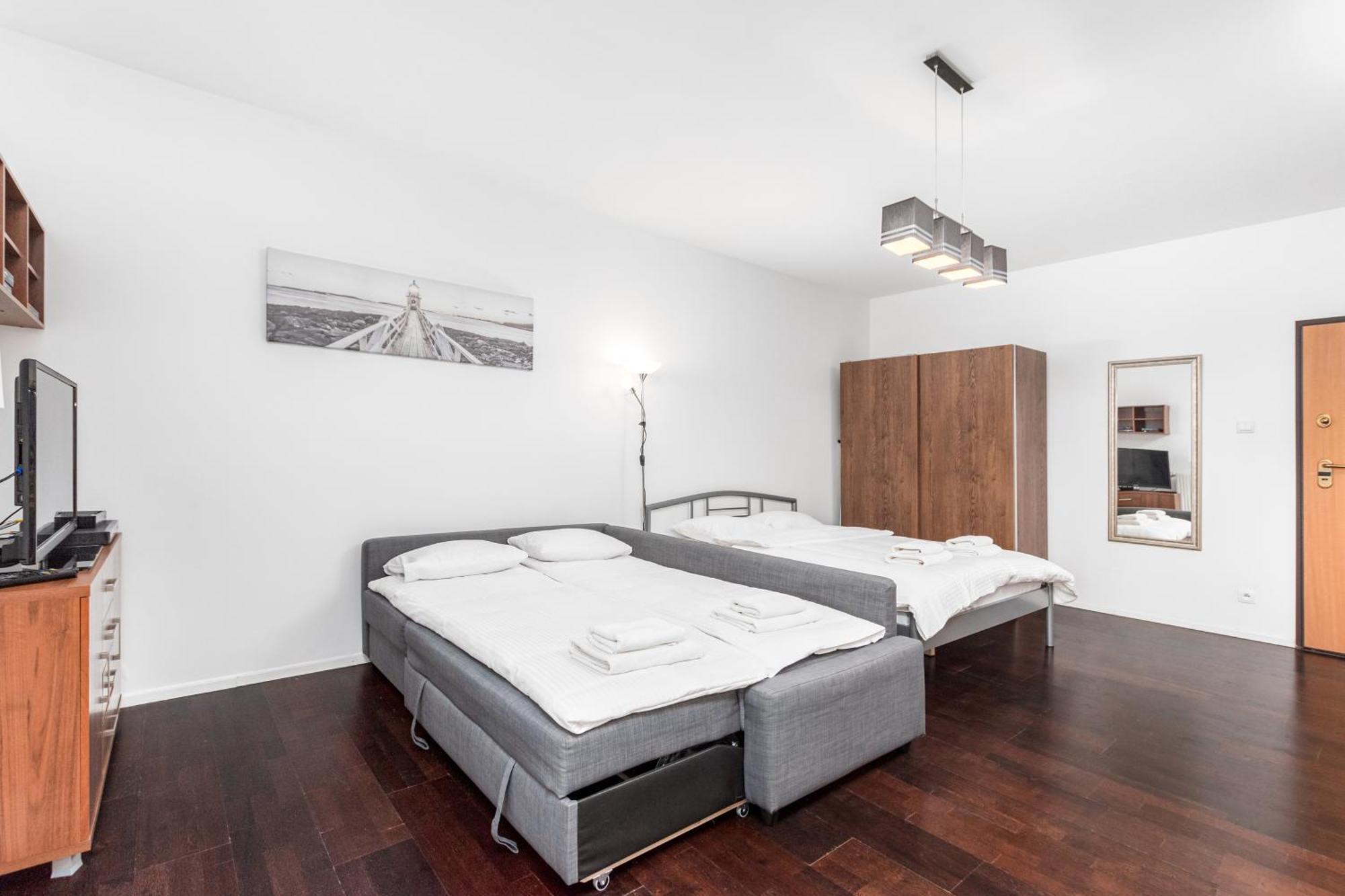 Apartamenty Piekna 28A By Your Freedom 바르샤바 외부 사진
